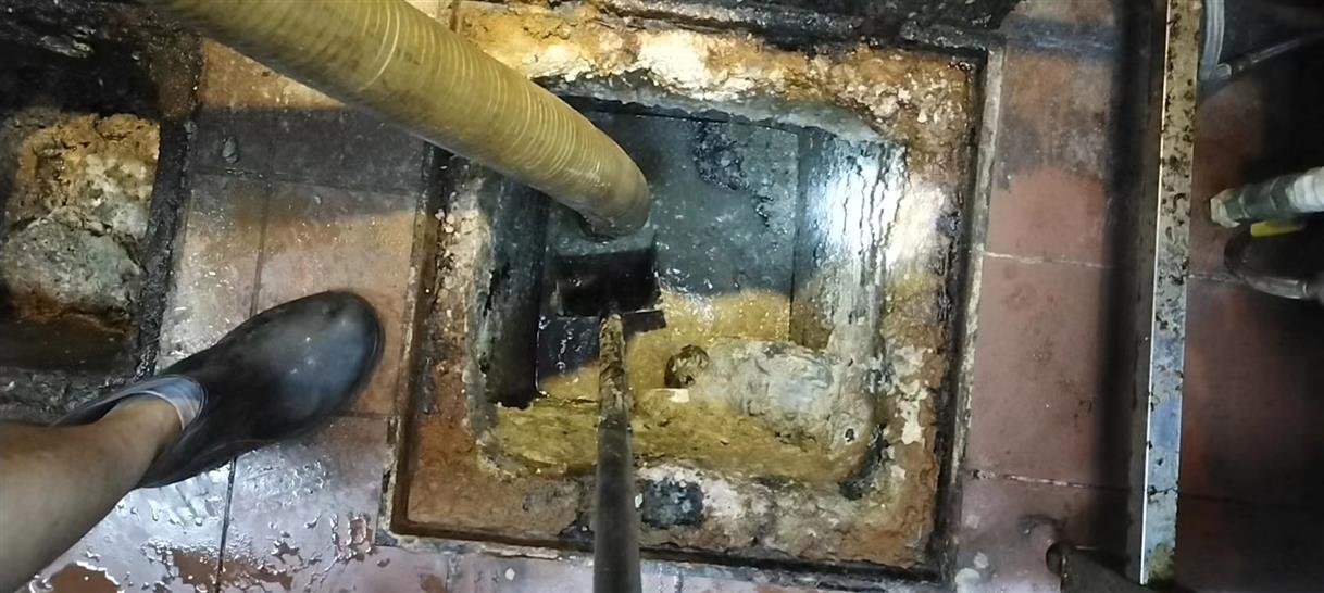 驻马店化油池清理-污水池清掏